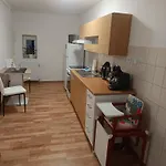 Gabriela Apartman Pernink