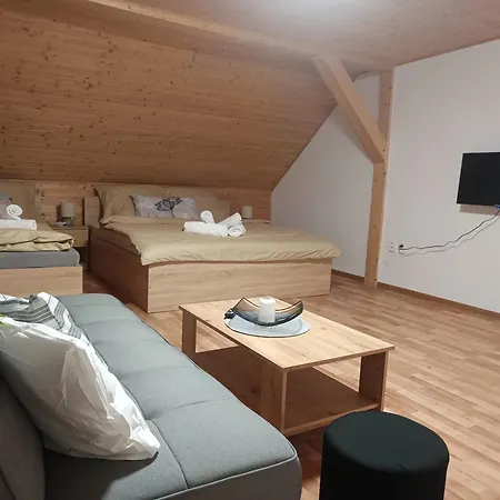 Gabriela Apartamento Pernink